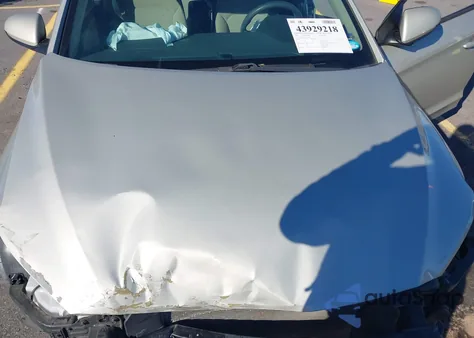 2018 Hyundai Elantra Sel z USA, uszkodzony, nr VIN 5NPD84LF0JH265684